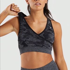 Gymshark camo bra small